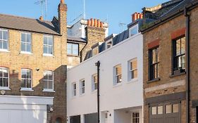 Weymouth Mews